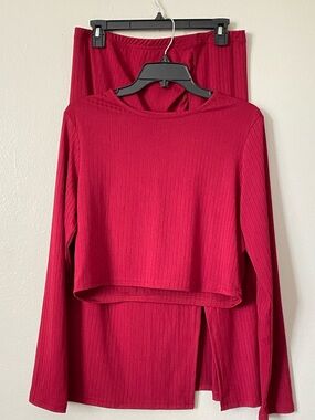 Burgundy Ribbed 2-piece Women’s Ribbed Long-Sleeve & Ruched skirt set Size XL